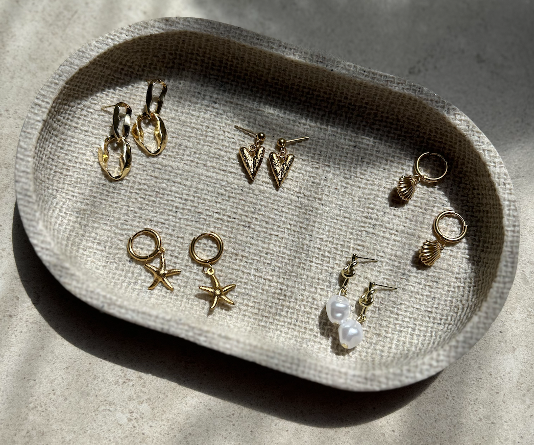 Earring Essentials: Your Ultimate Guide to Must-Have Earrings